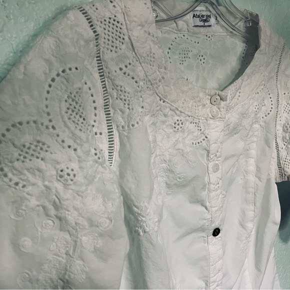 Atelier Heidi White Embroidered Button Down Top - Modified - Picture 3 of 6